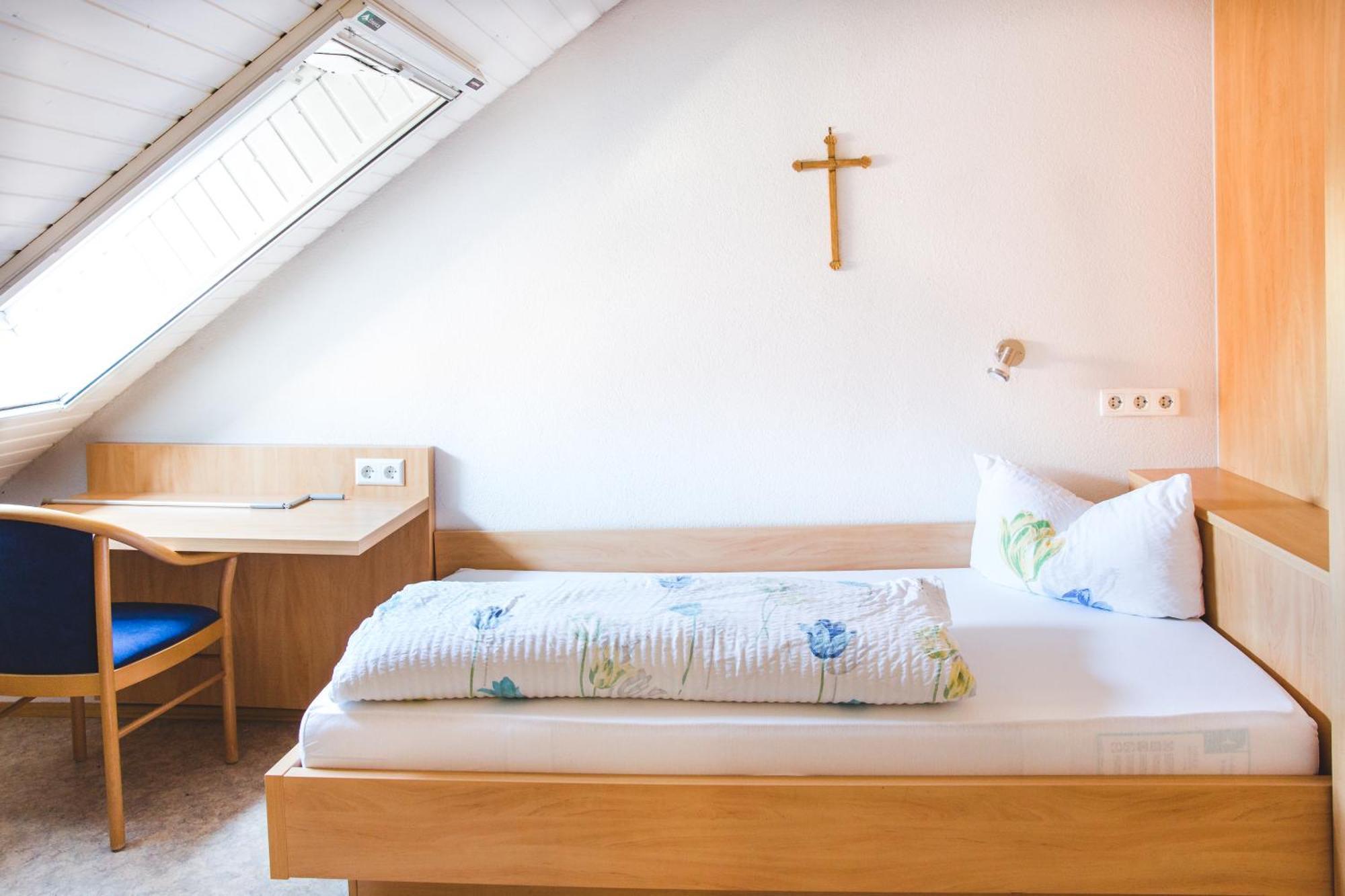 Gaestehaus Adler Appenweier Bilik gambar